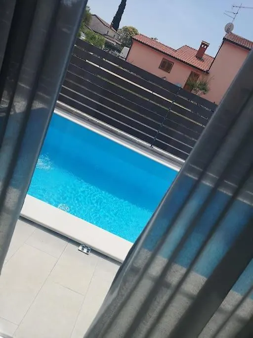 Apartment Marcante - Designer, Romantic Pool View Suite Porec