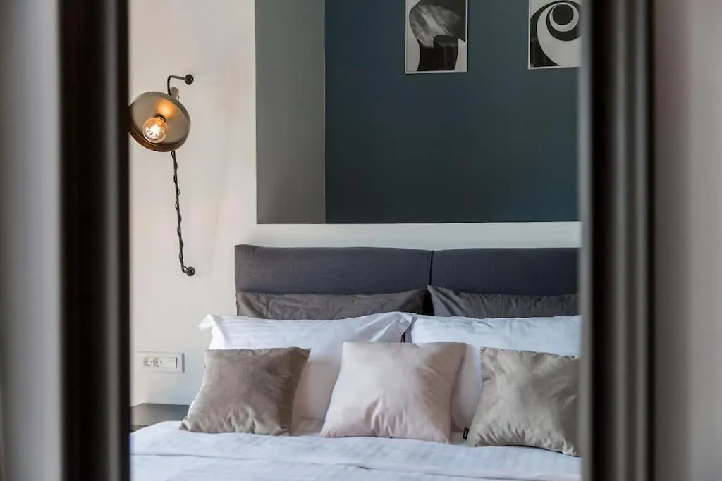 Marcante - Designer, Romantic Pool View Suite Porec